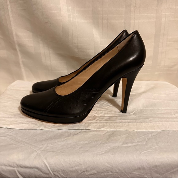 Julie Lopez Heels - Picture 4 of 9